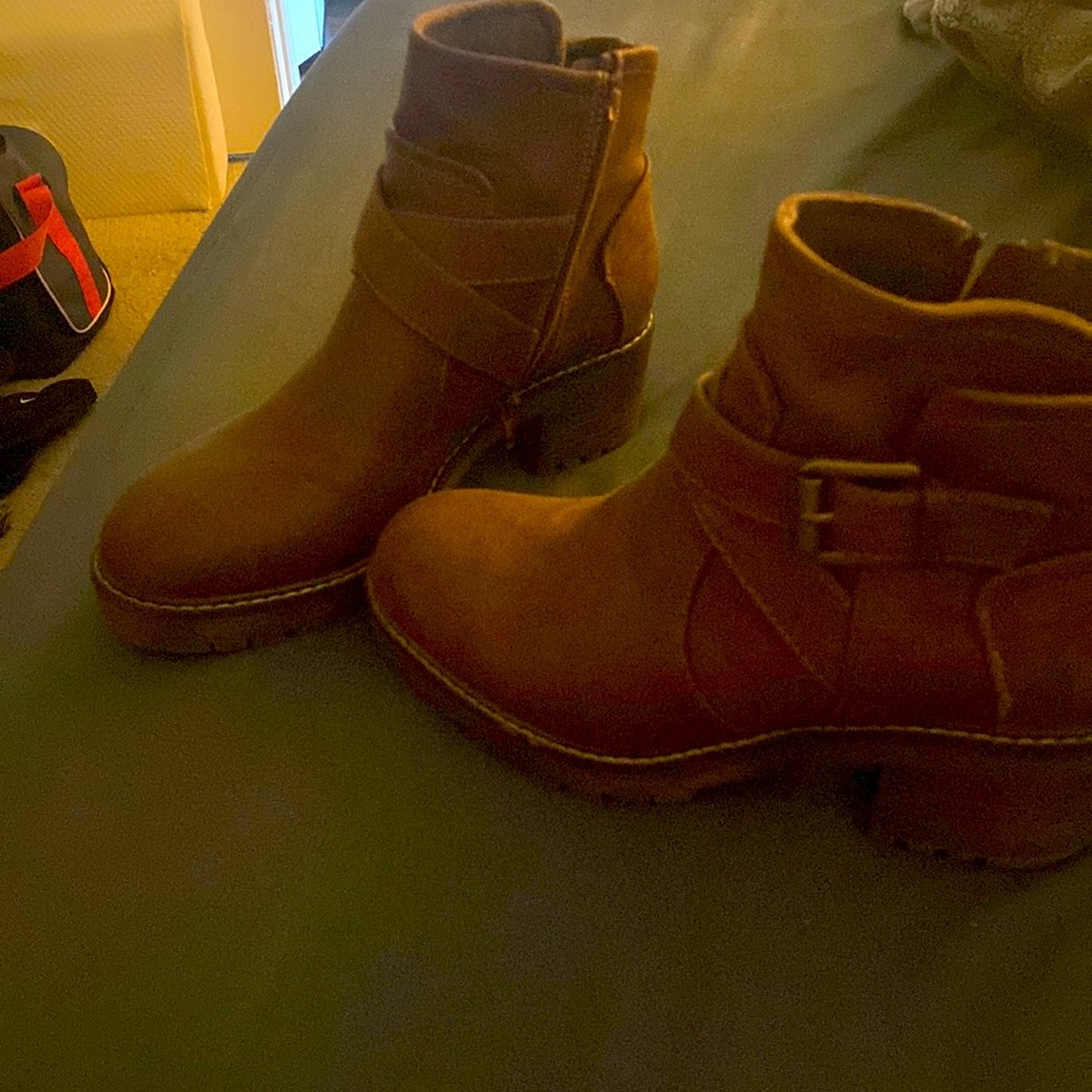 Boots worn once